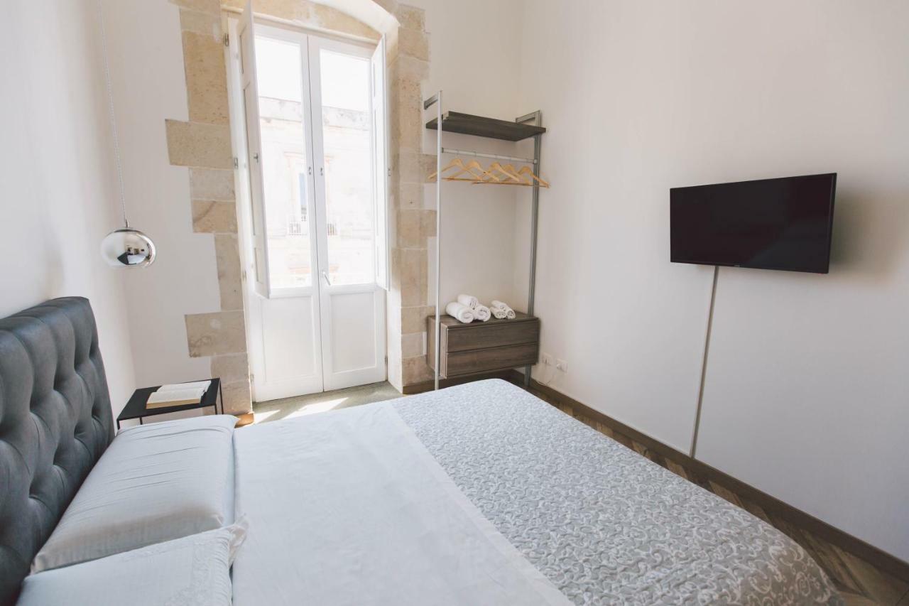 Suite Giaraca #Seaview #Bigterrace #Seaview Syracuse Exterior photo